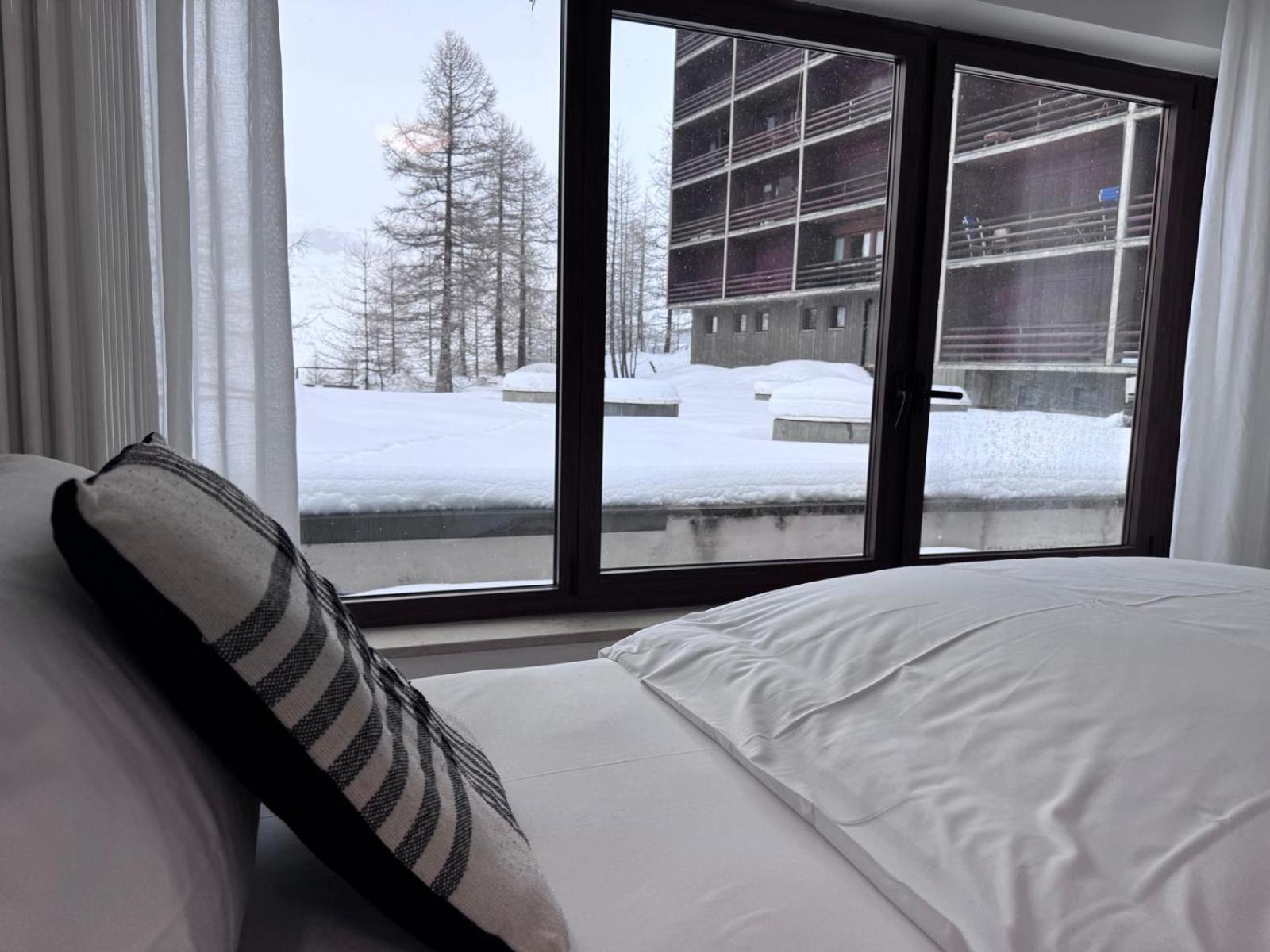 Base Camp Alpine Apartments Breuil-Cervinia Zimmer foto